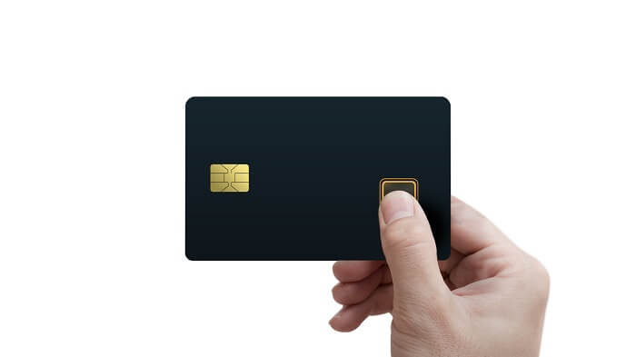 Kreditkarte von Samsung mit Fingerabdruckscanner
